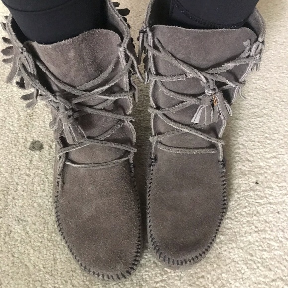 minnetonka tramper boot